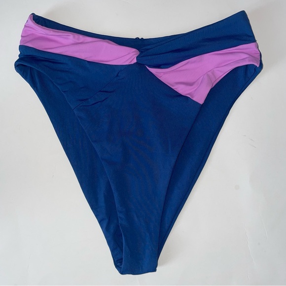 L*Space Nancy Lee Bottom Bitsy - Picture 2 of 7